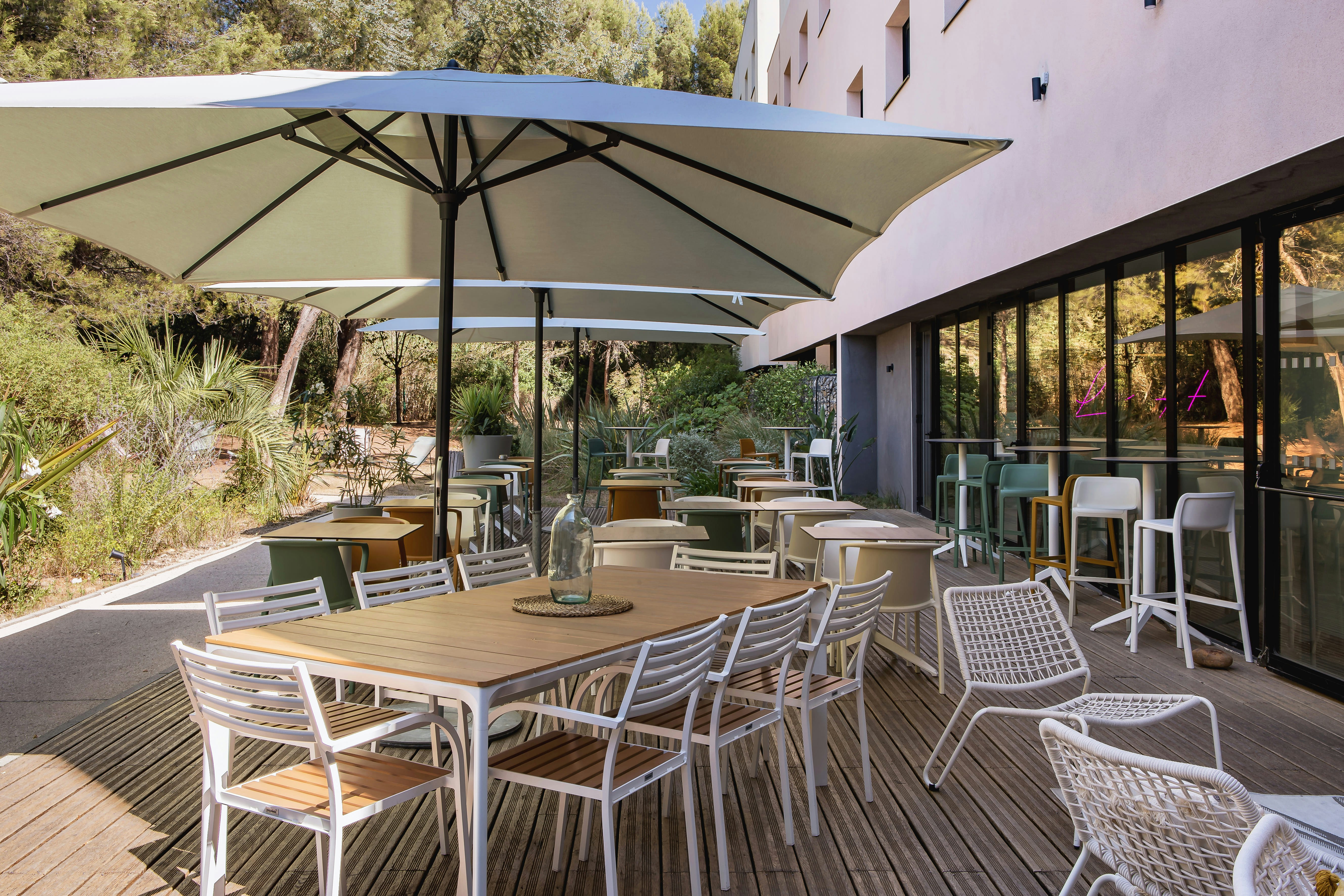Holiday inn Marseille Airport (Ex Golden Tulip) 54/81
