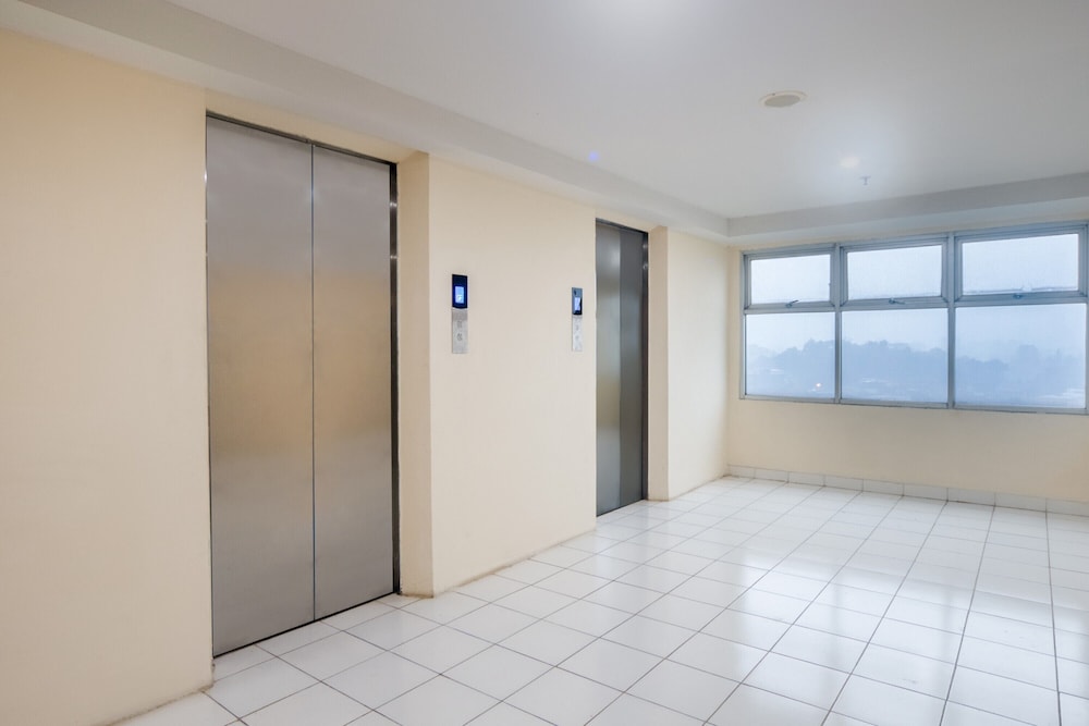 OYO Life 2837 Apartment Dramaga Tower 20/27