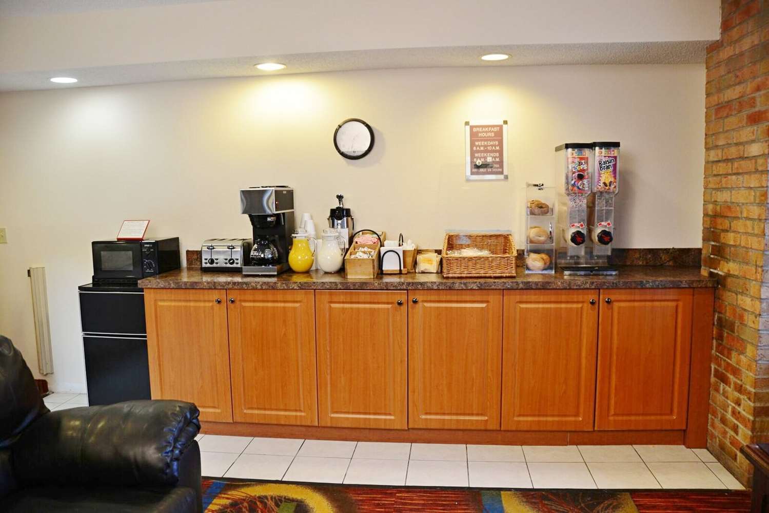 Country Hearth Inn & Suites Kenton 5/47