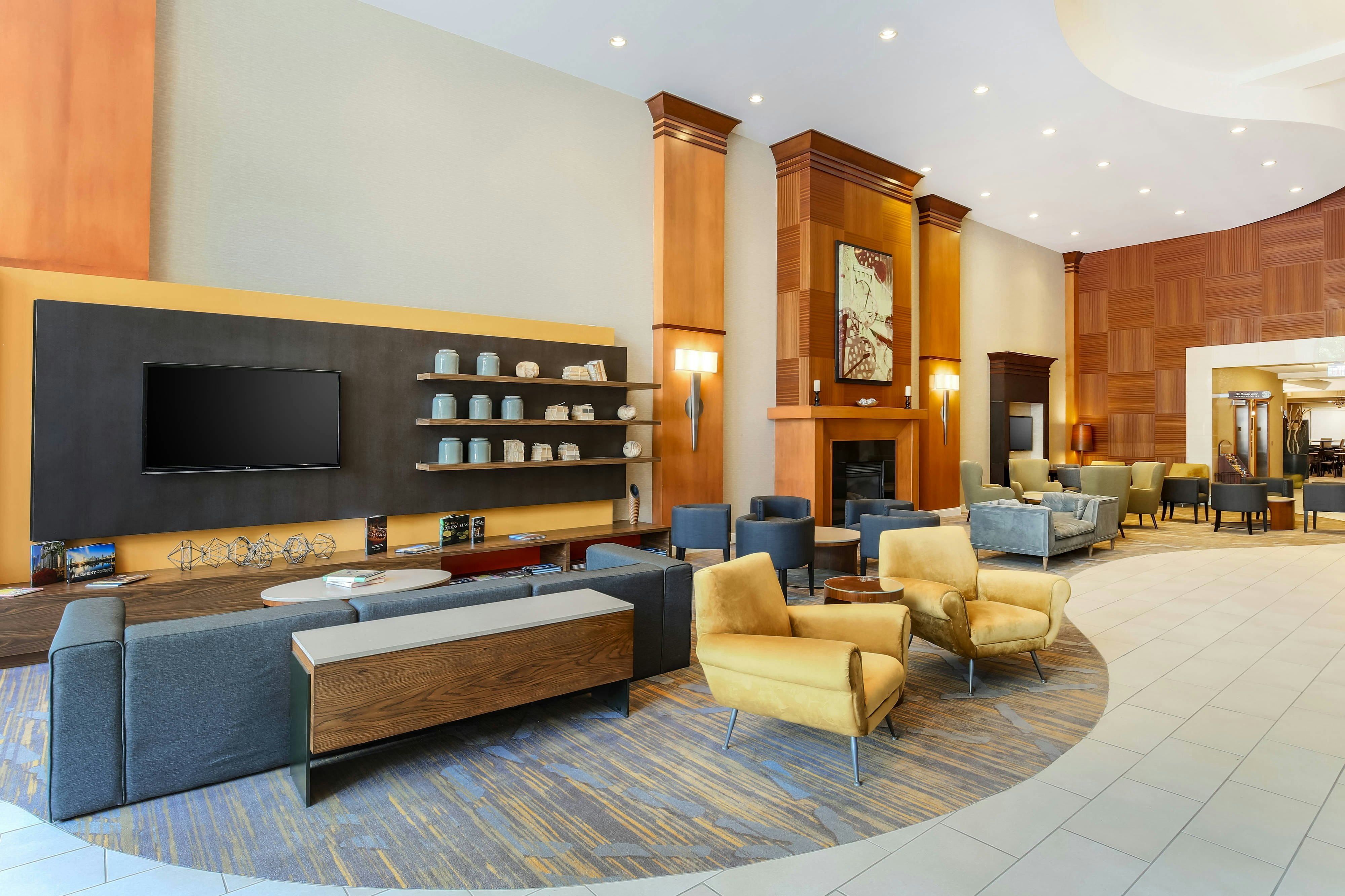 Courtyard by Marriott Pittsburgh Downtown 7/14