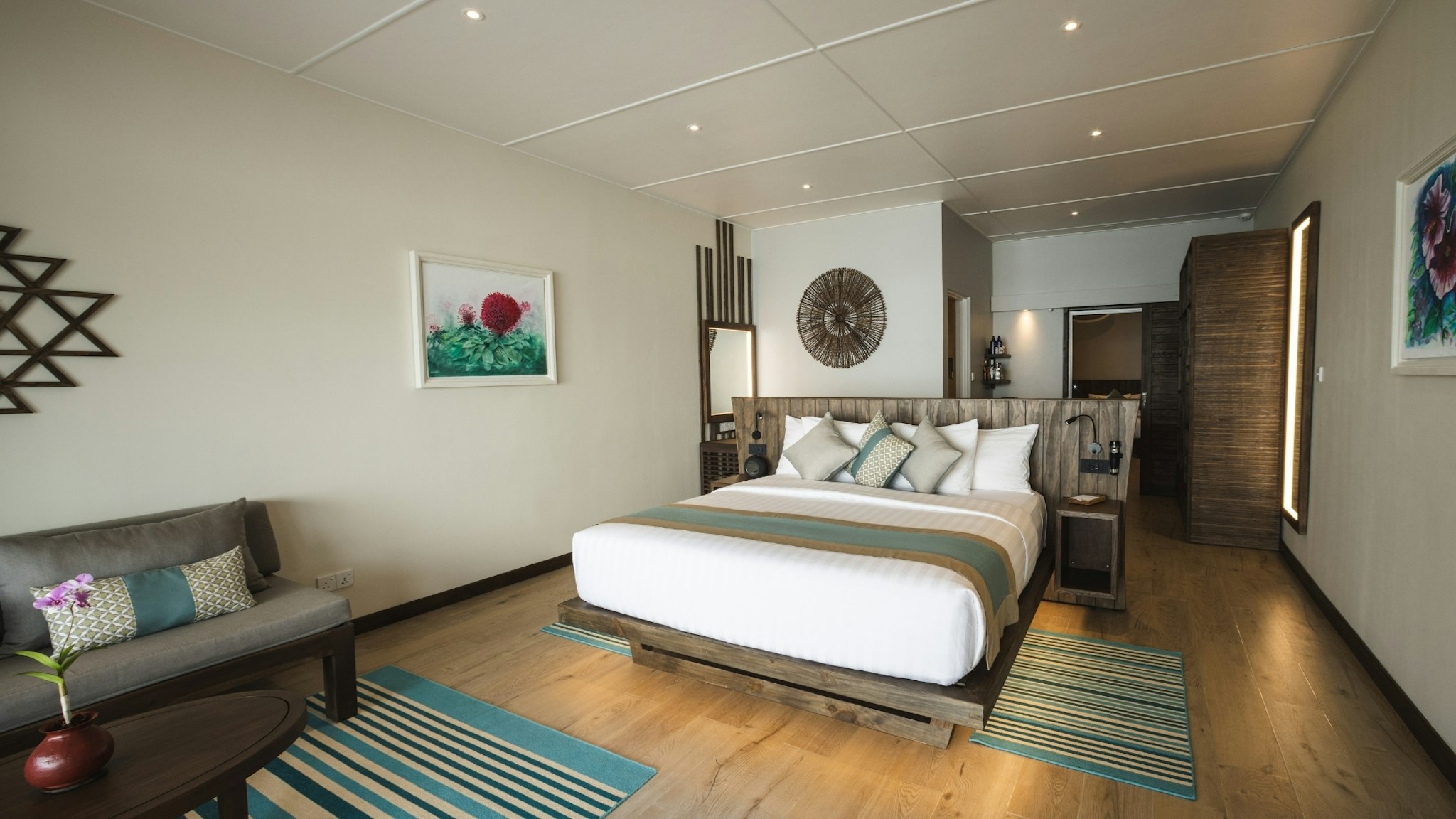Kuredu Island Resort & Spa 10/50
