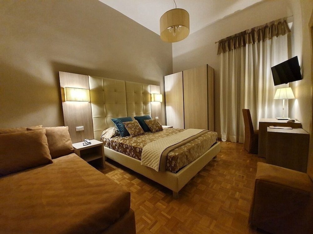 Hotel Continentale 12/53