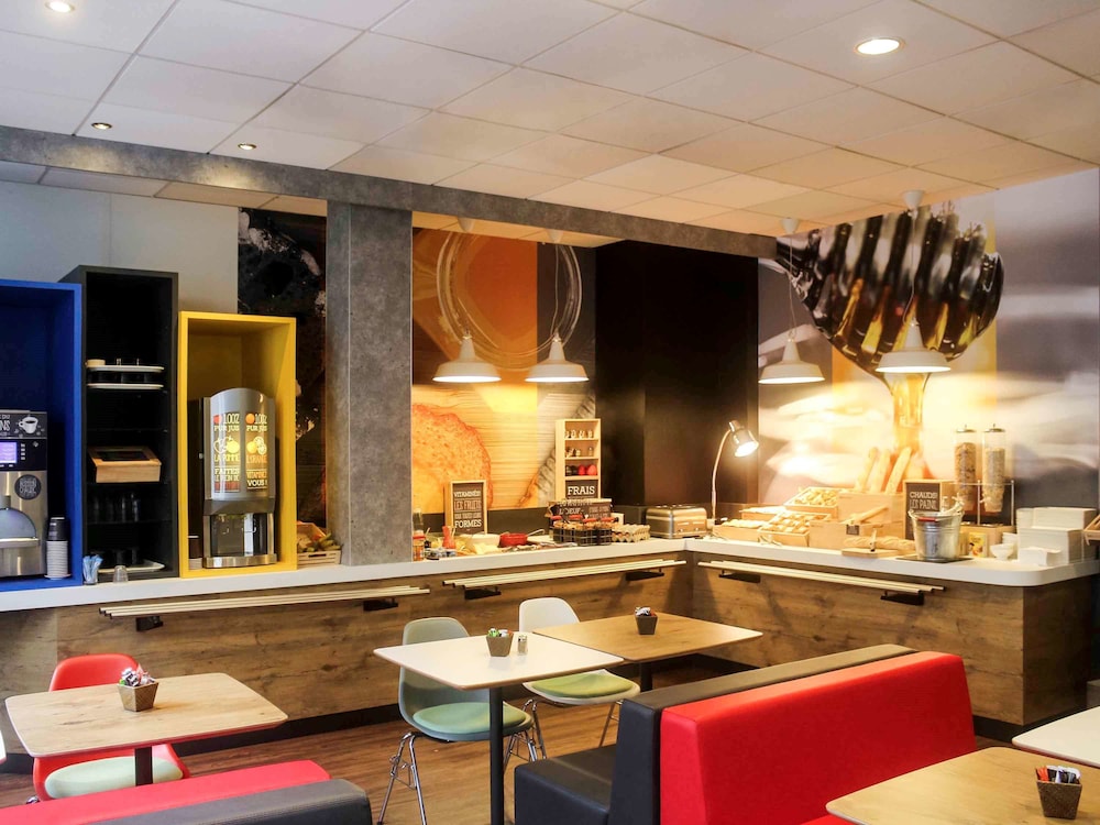 restaurant-cafeteria