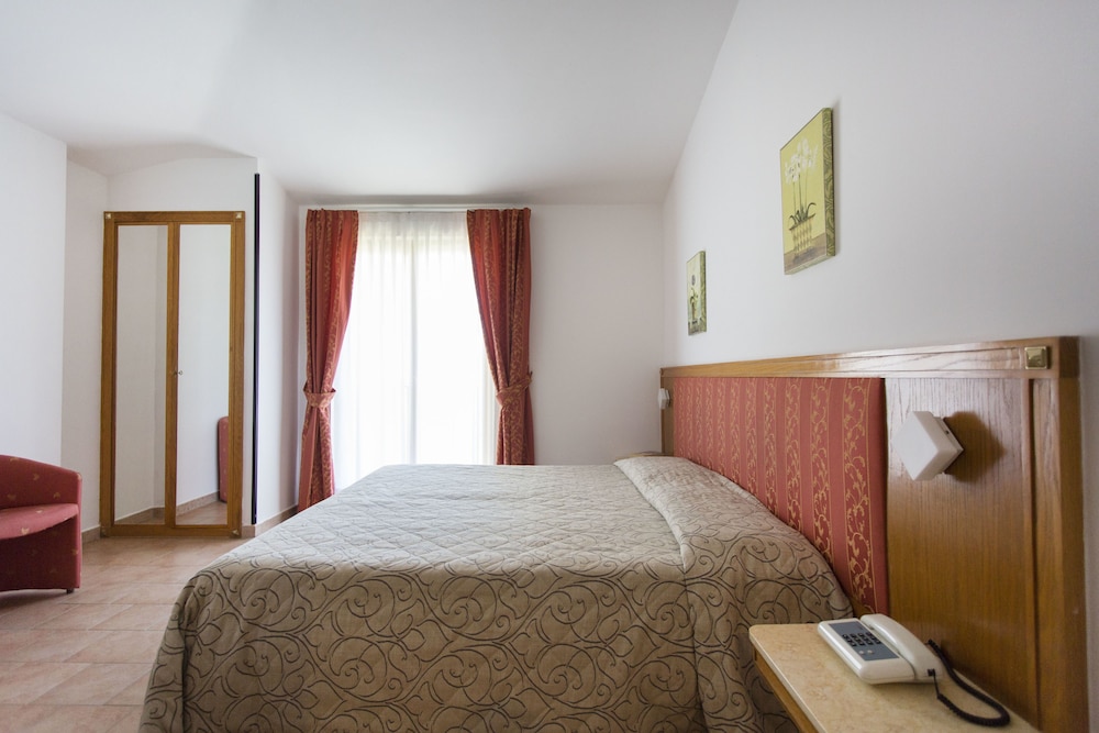 VILLA PARADISO VILLAGE 39/73