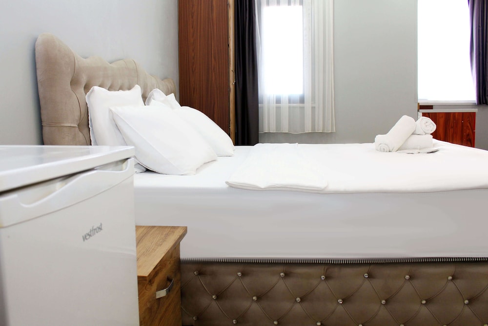 Avist Hotel 25/50