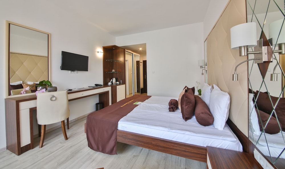 Prestige Deluxe Hotel Aquapark Club 22/76
