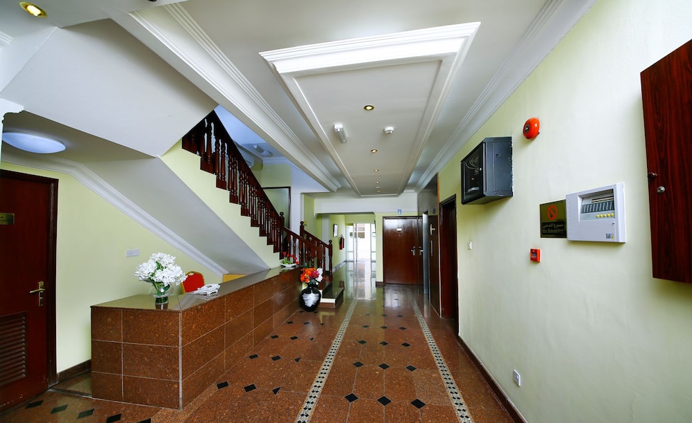 Muscat International Hotel 8/50