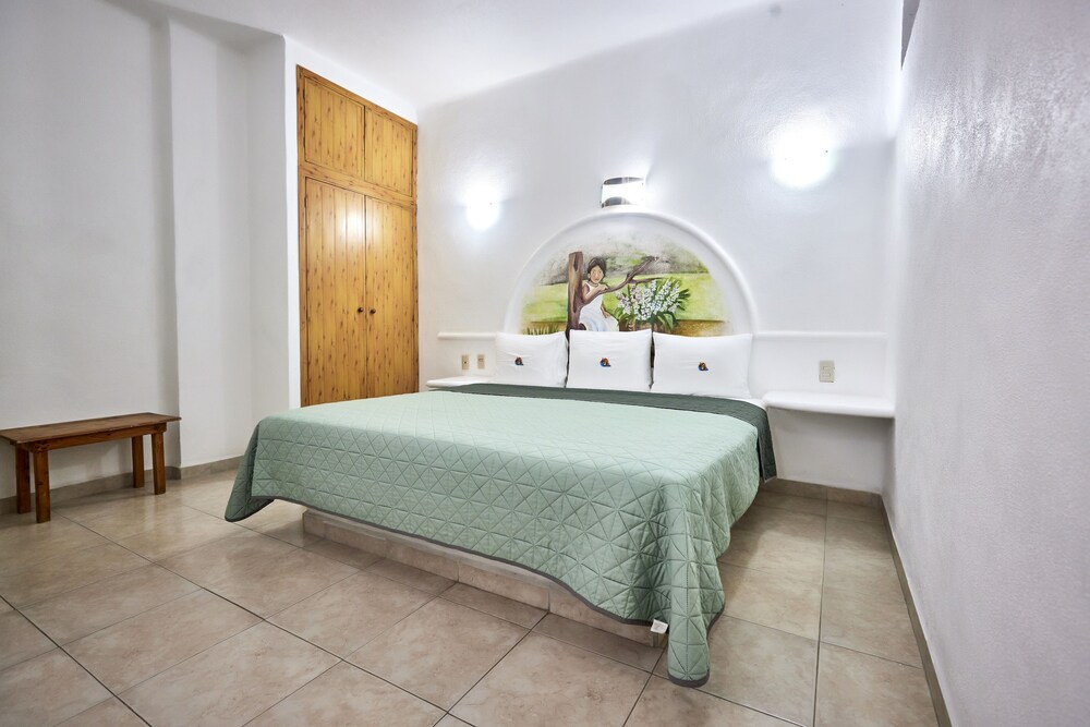 The Alondra Hotel 26/58