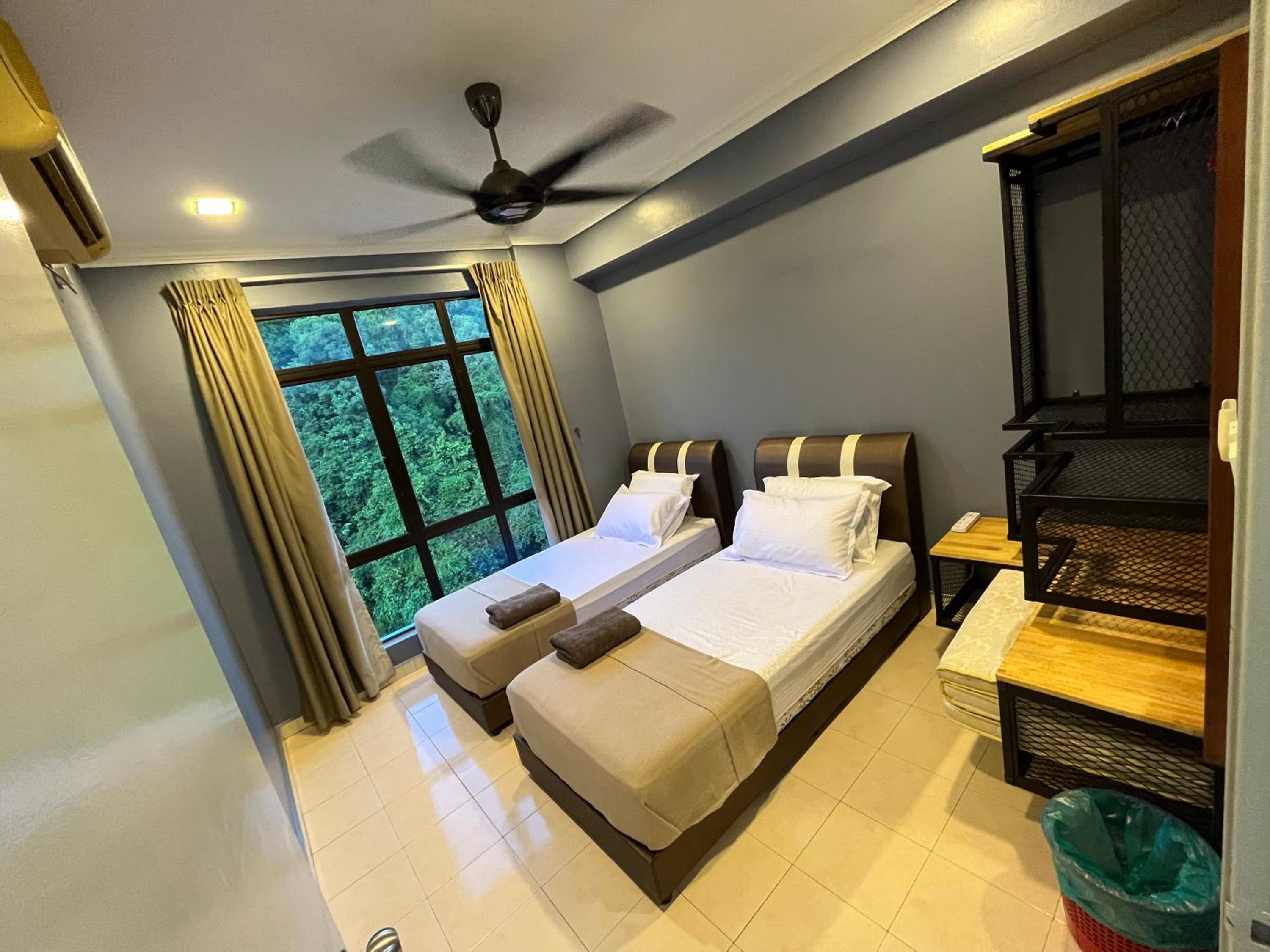 Marina Cove Resort 9/48