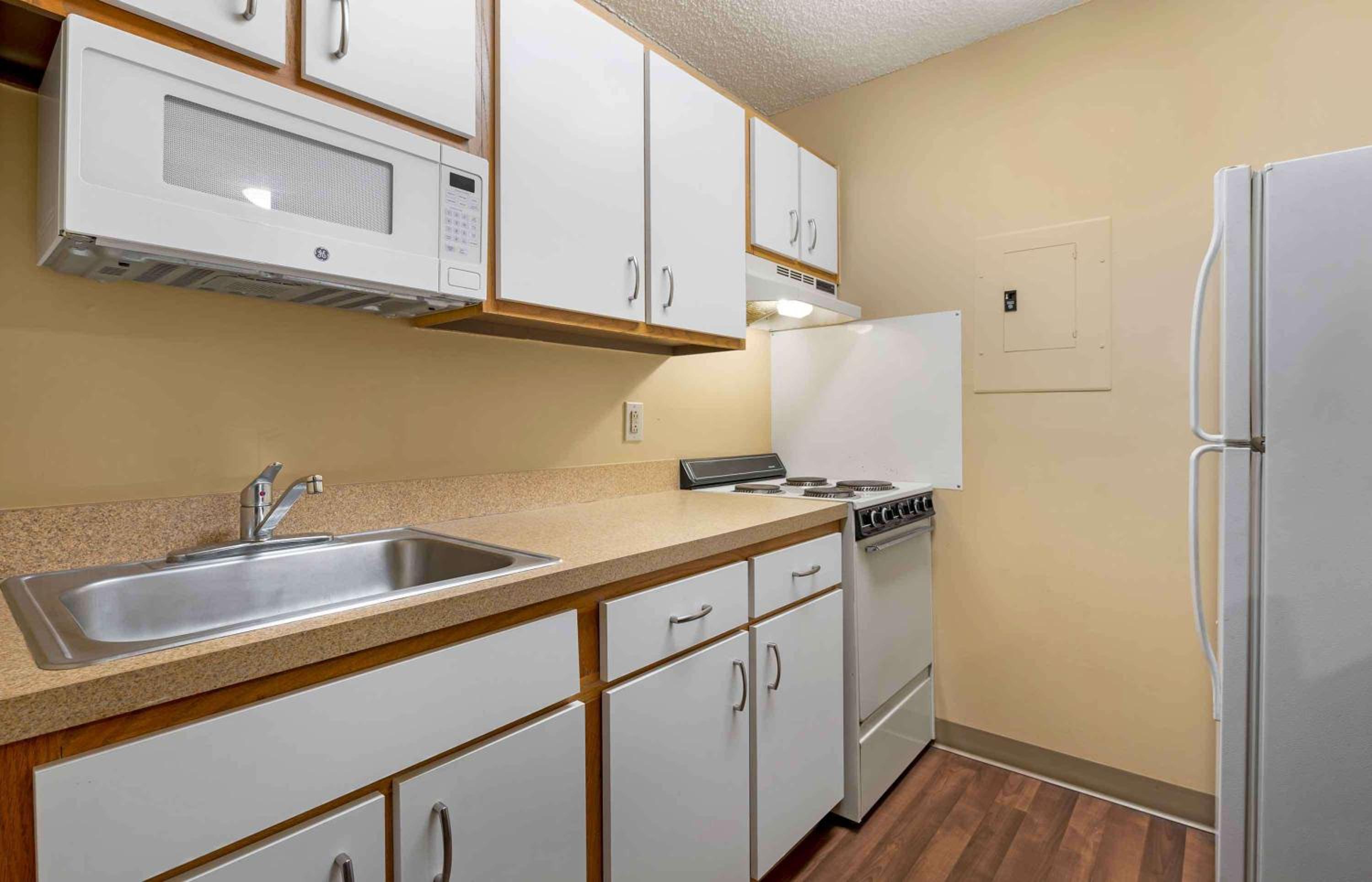 استوديو ديلوكس بسرير كوين، Extended Stay America - Cincinnati – Blue Ash – Reagan Hwy 2/4