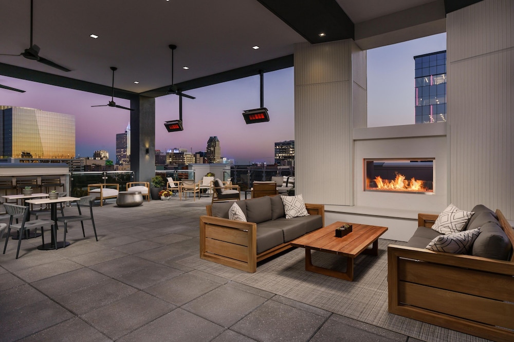 AC Hotel by Marriott Raleigh Downtown 14/29