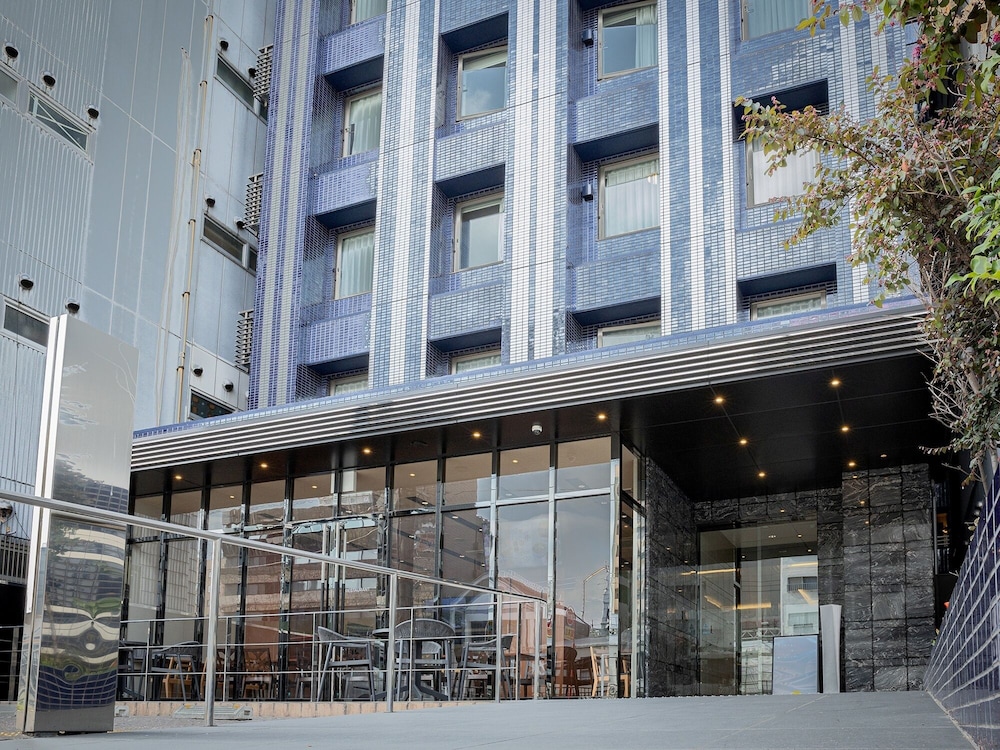 The BREAKFAST HOTEL Fukuoka Nakasu (ex Hotel WBF Fukuoka Nakasu) 2/63