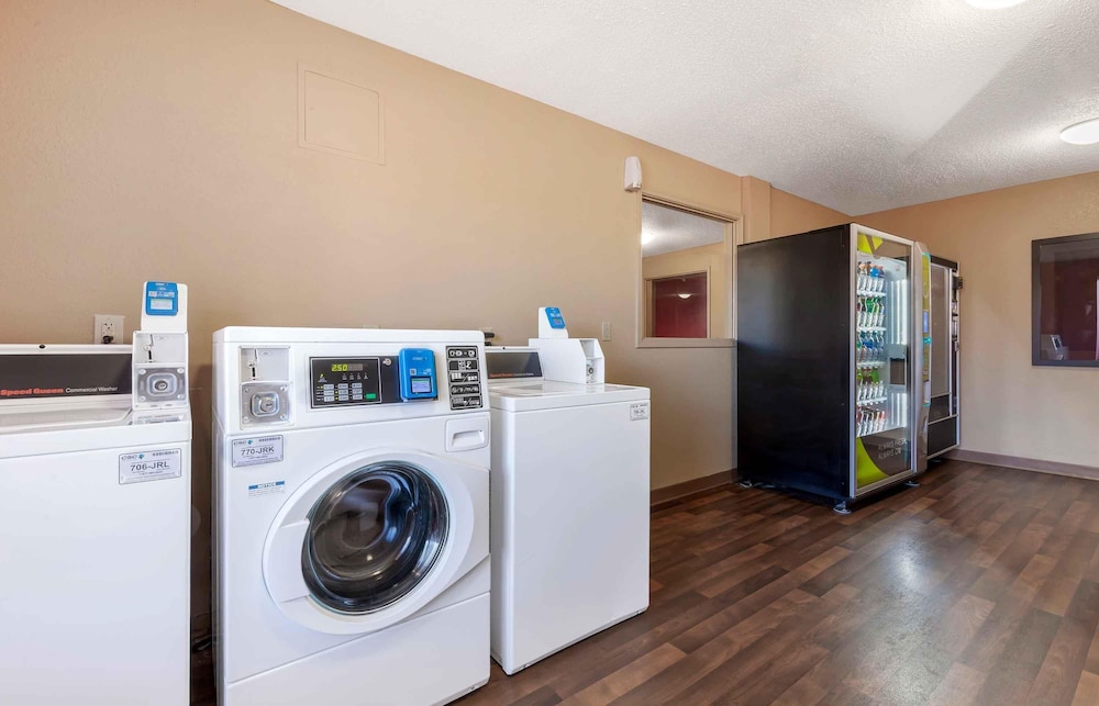 Extended Stay America - Rockford - State Street 8/54