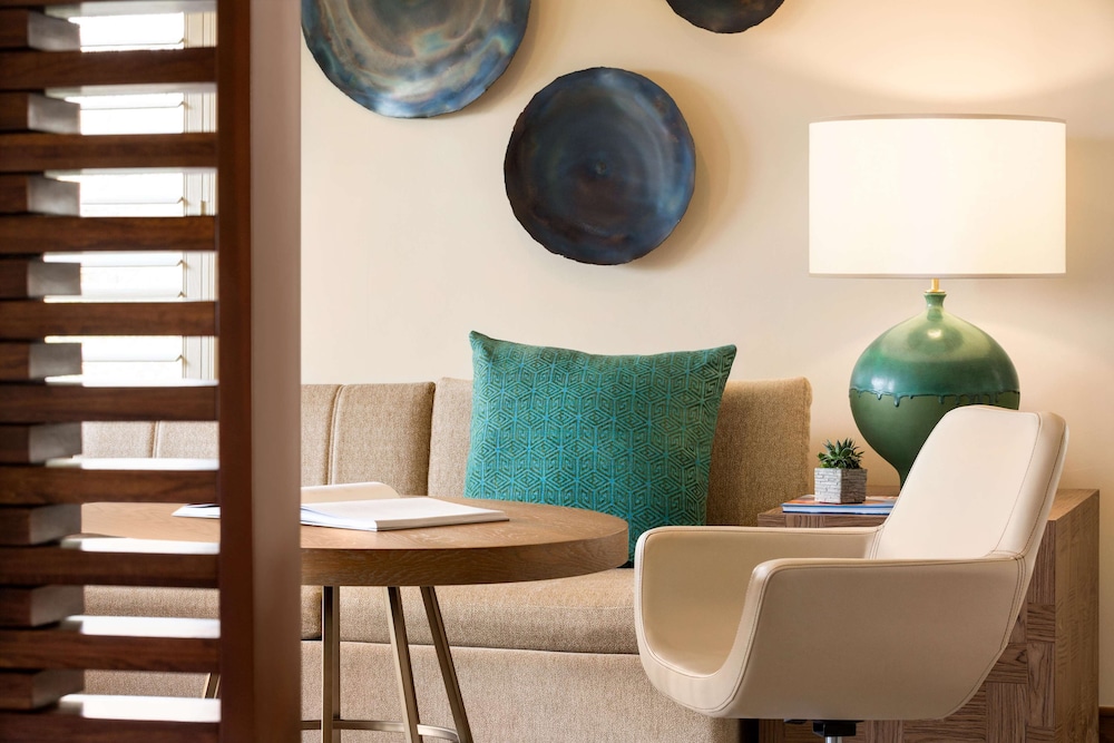 Fairmont Scottsdale Princess 56/85
