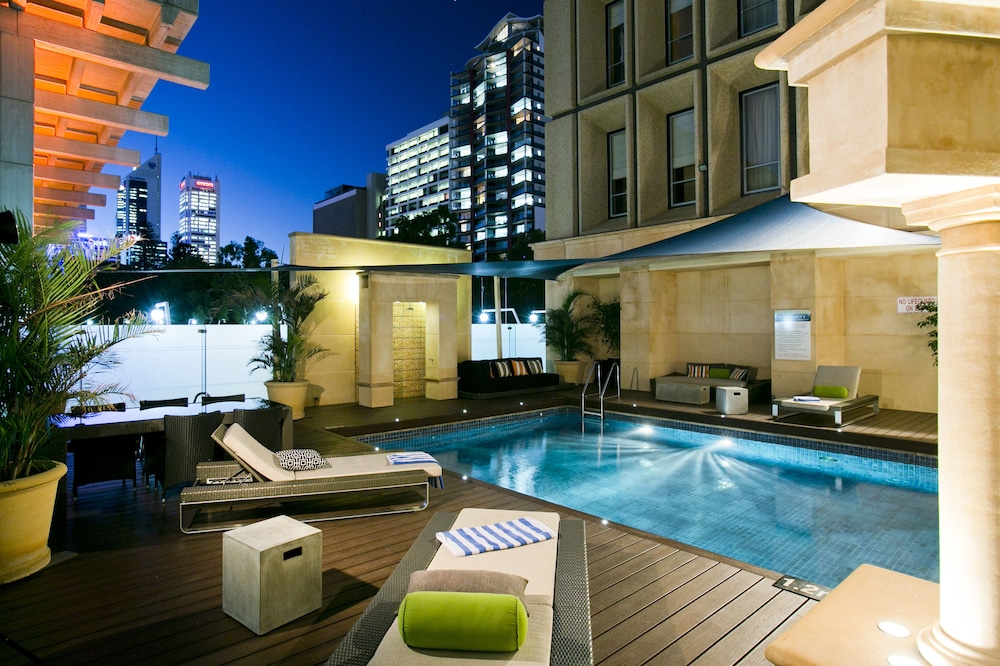 Duxton Hotel 41/74