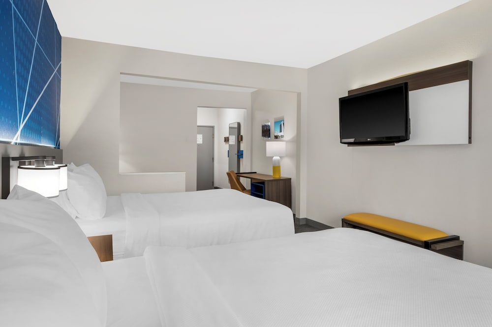 ROOM, 2 QUEEN BEDS