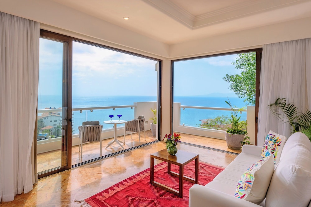 Villa Divina Luxury Boutique 25/69