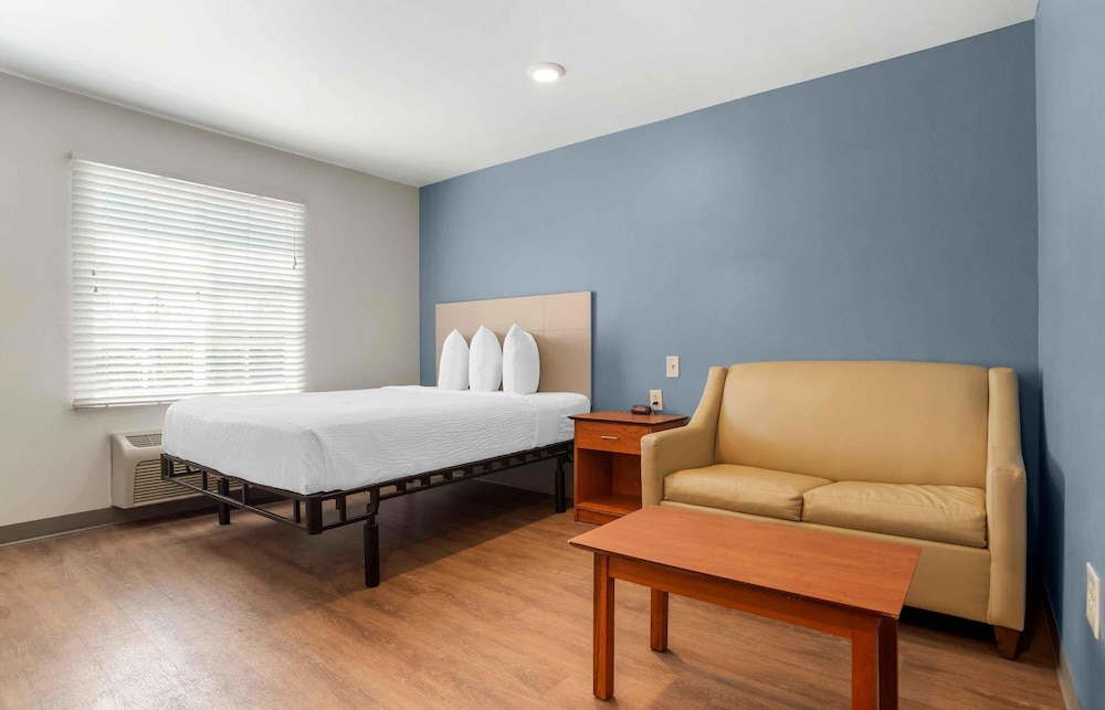 Extended Stay America Select Suites Atlanta Chamblee 28/53
