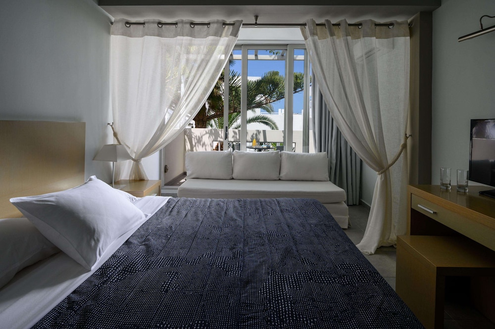 Afroditi Venus Beach Spa 27/77