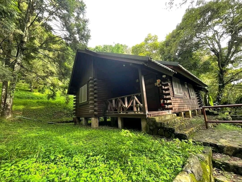 Sun Moon Lake Youth Activity Center Hostel 30/37