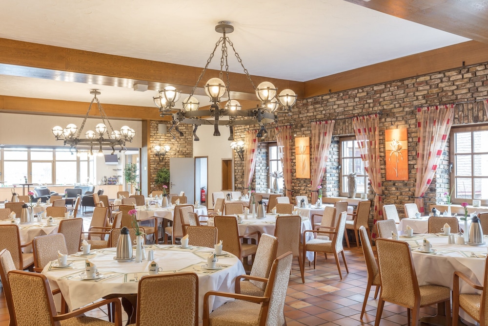 Sport und Tagungshotel De Poort 44/62