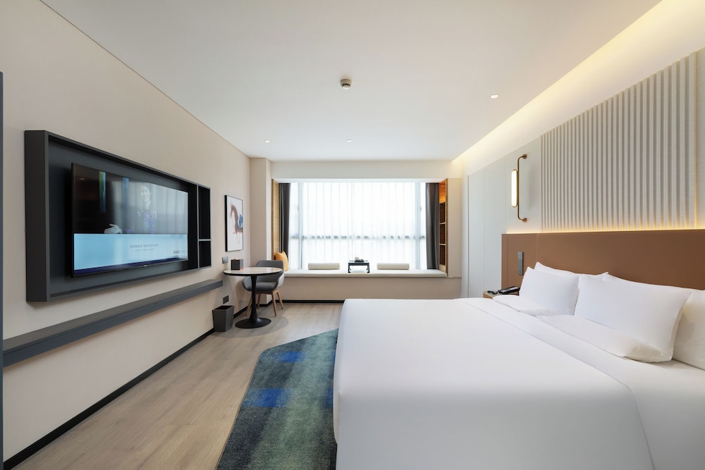 Mercure Guangzhou Baiyun International Airport 13/44