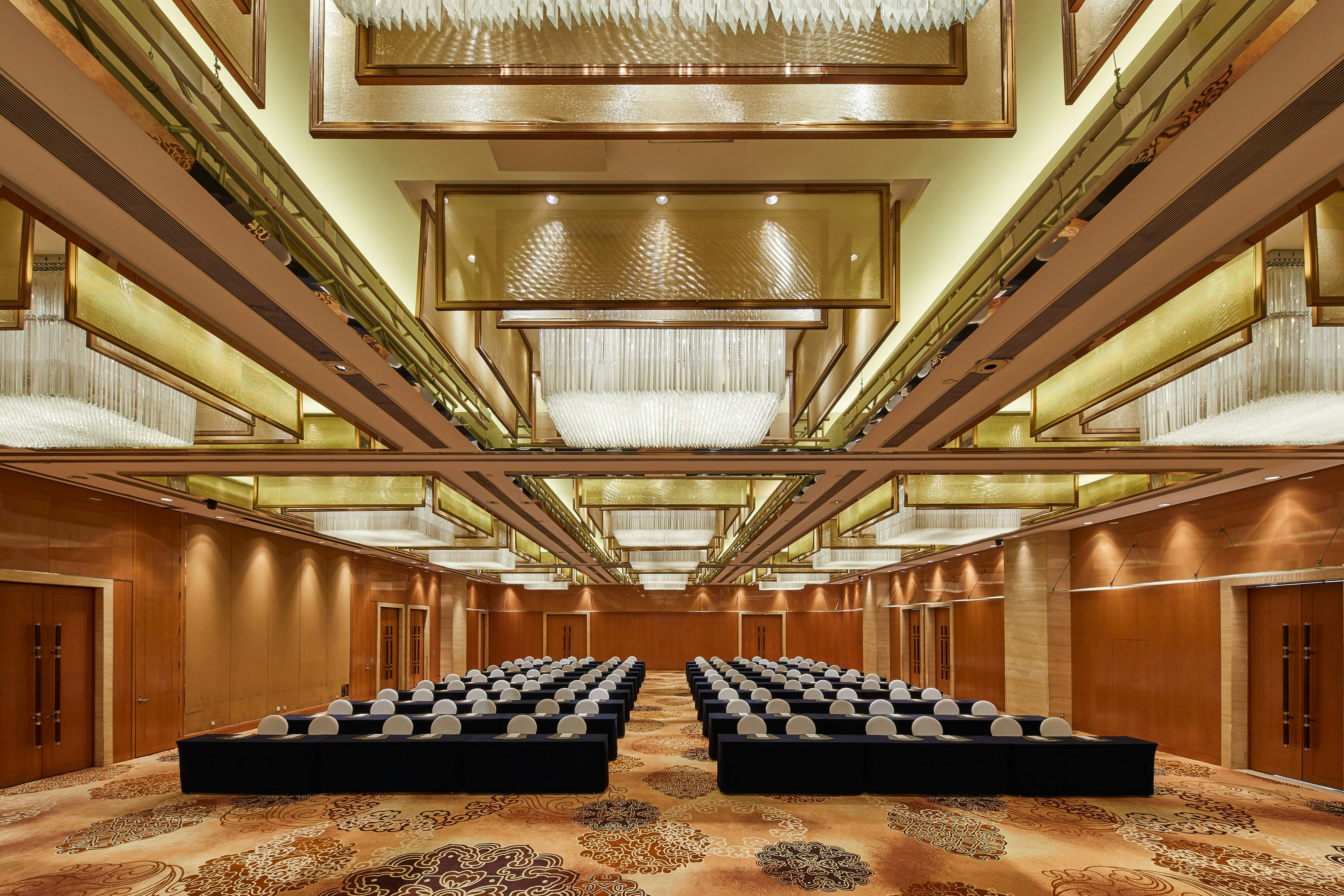 The Westin Nanjing Xuanwu Lake 3/18