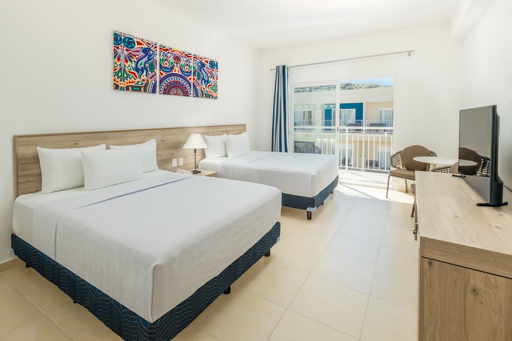 Decameron La Marina Guayabitos Ramada All Inclusive Resort 17/50