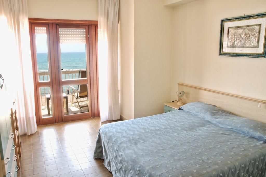Hotel Scacciapensieri 4/20