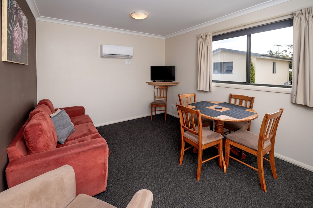 BIG4 Hobart Airport Tourist Park Hotel 31/48