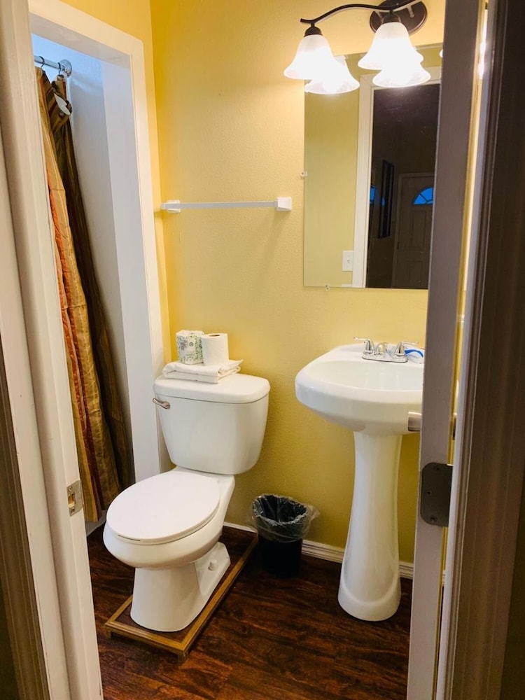Royal North Beach All Suites 24/57