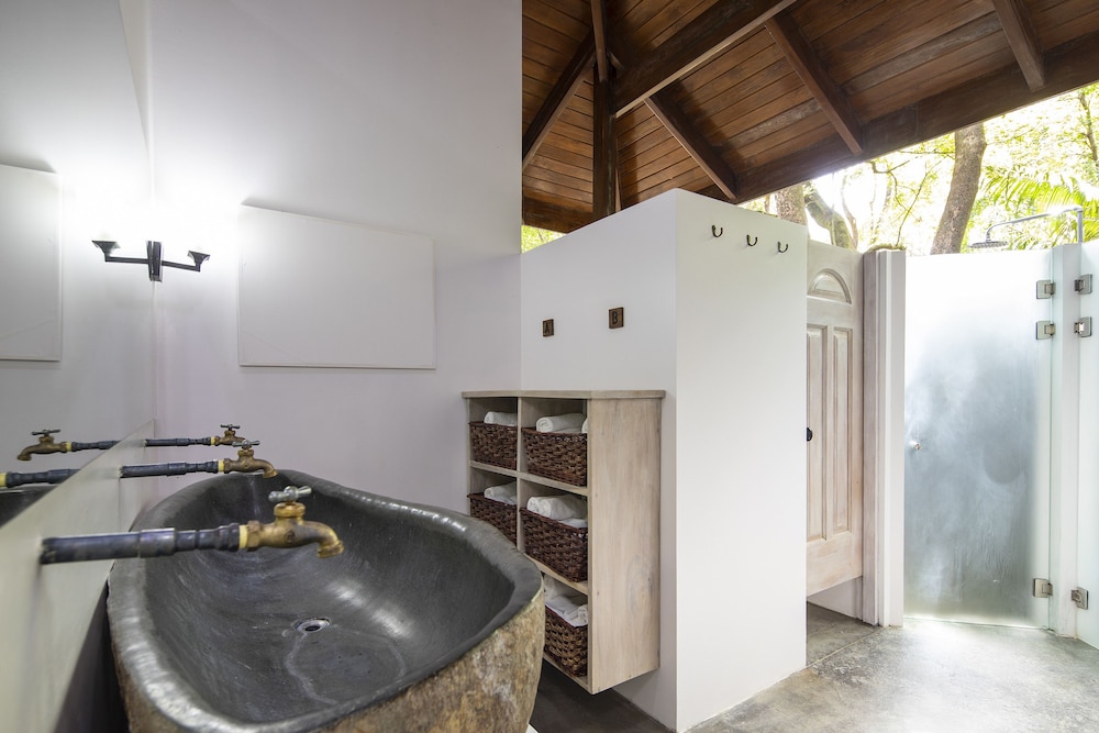 Bodhi Tree Yoga Resort 62/76
