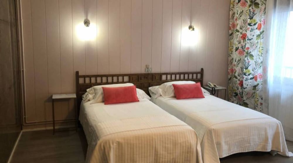 Marques de Santillana Hotel 21/60