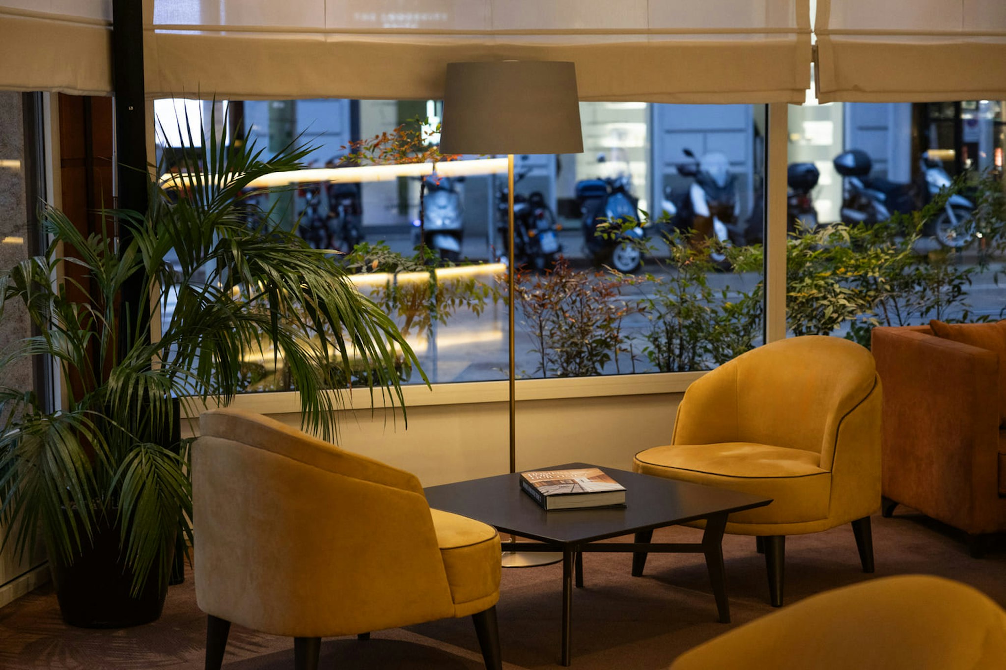Unahotels Cusani Milan 55/69