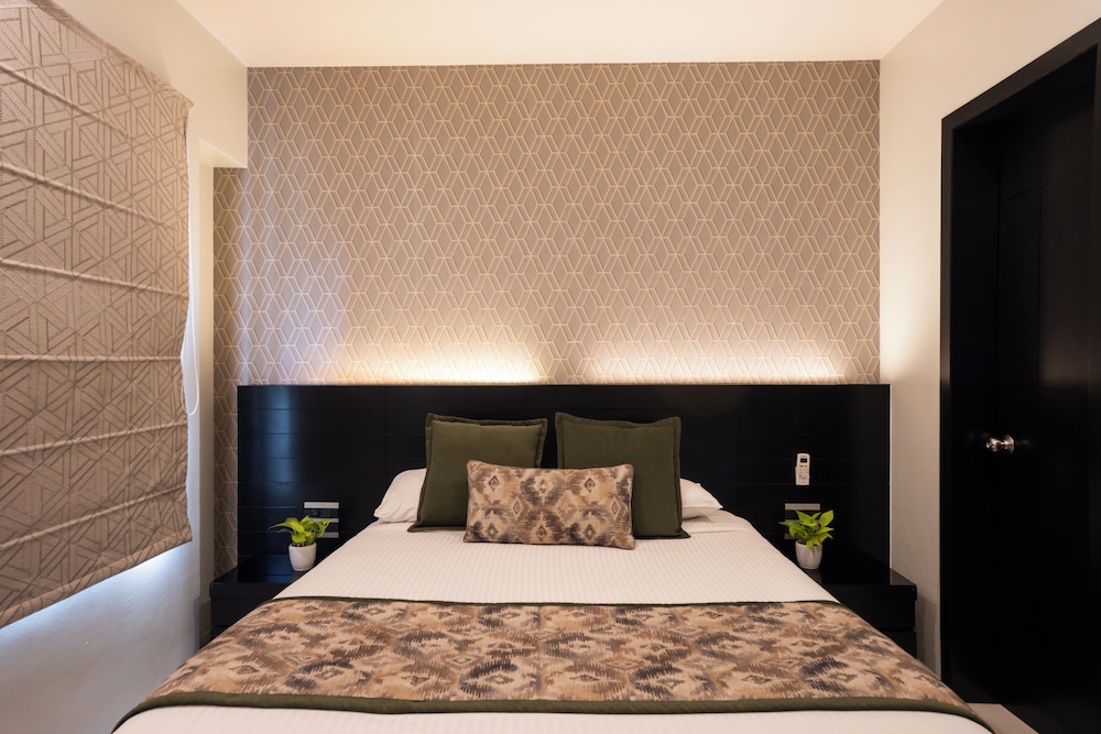 AR Suites Fontana Bay 13/39