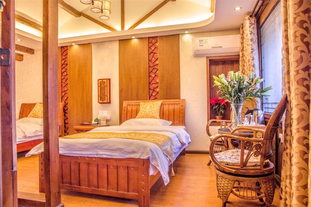 Lijiang Xueshanyu Inn 17/36