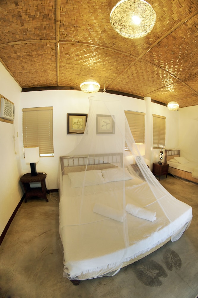 Altamar Beach Resort 33/62