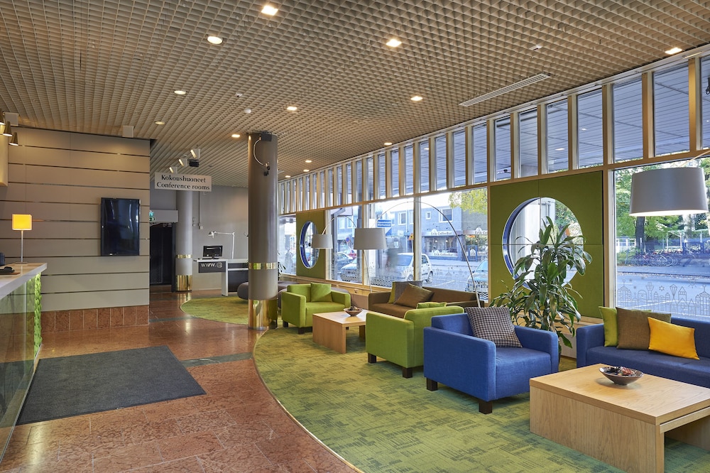 Scandic Atrium 32/48