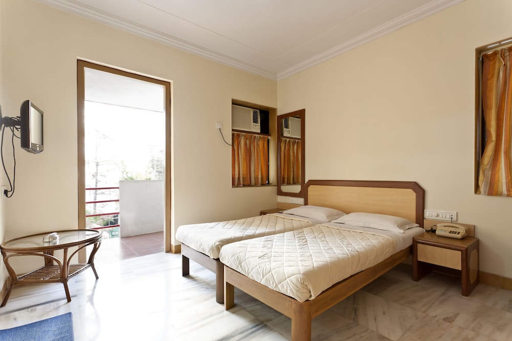 Hotel Accord 25/67