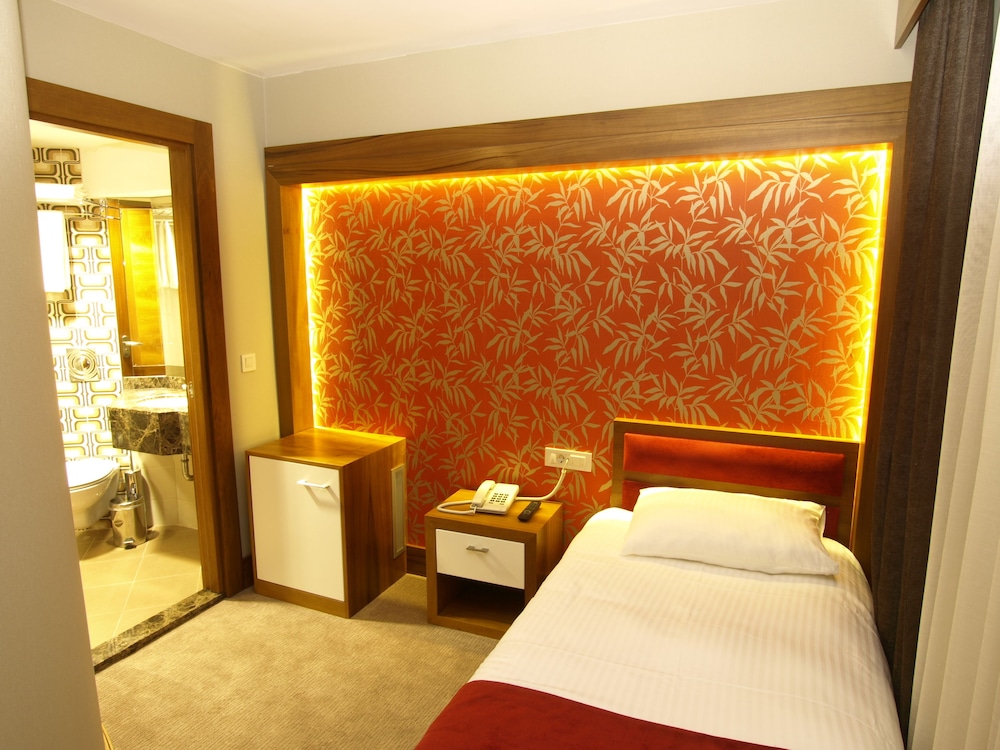 Bella Hotel 21/45