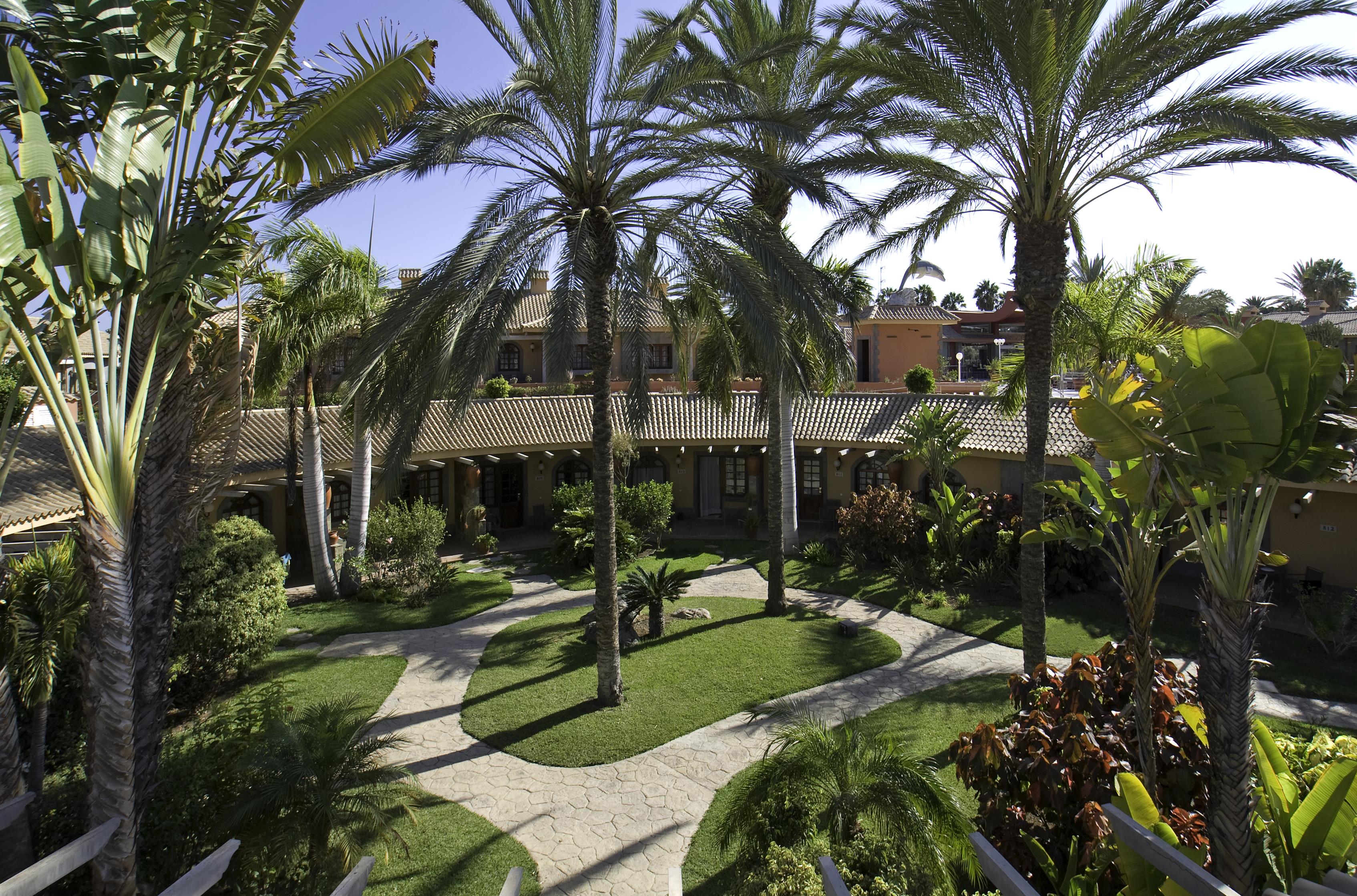 Suites & Villas by Dunas 52/63