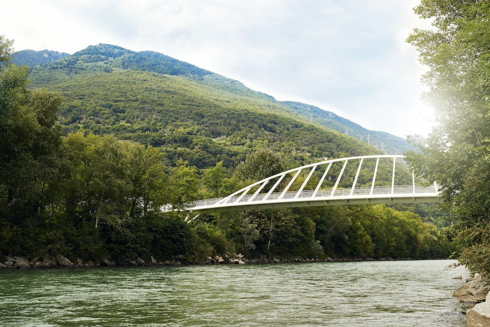 BELLINZONA SUD SWISS QUALITY HOTEL 60/66