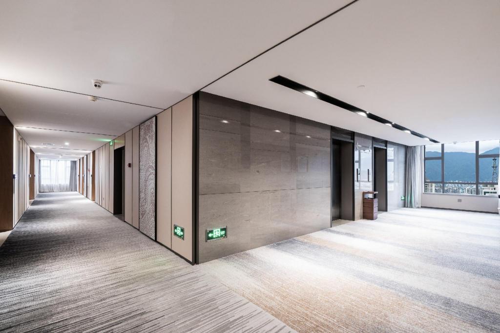 Rezen Longuu Hotel (Zhaoqing Qixingyan scenic spot store) 36/48