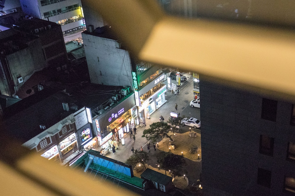 Step Inn Myeongdong 1 4/72