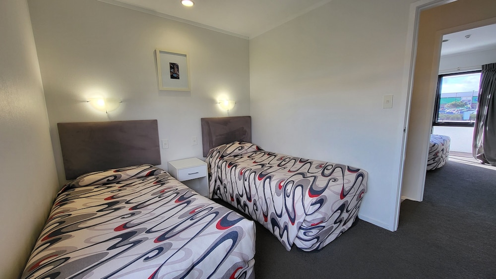 Manukau Motor Lodge 16/58