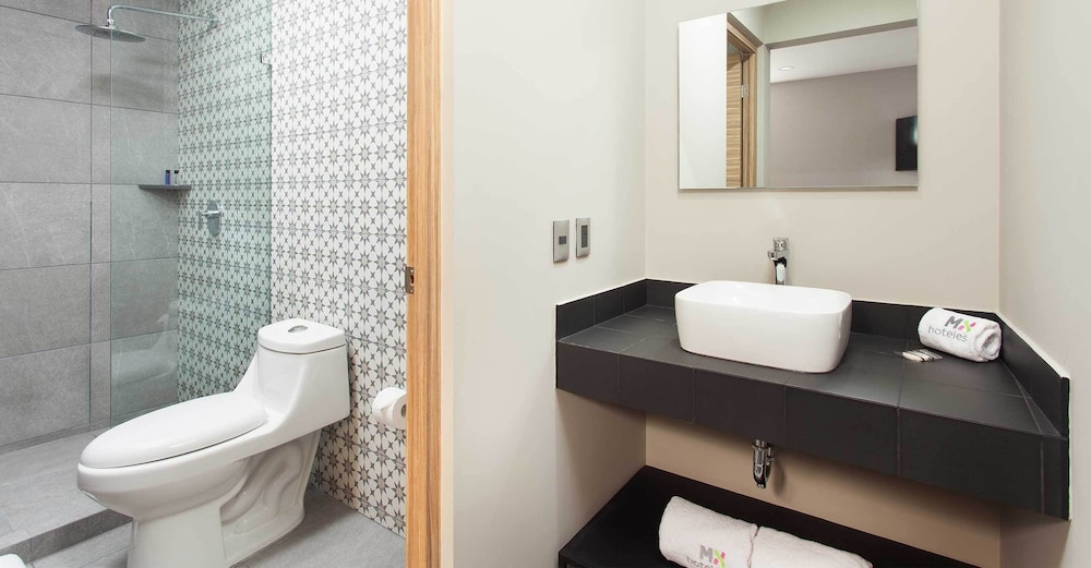 Hotel MX zocalo CDMX, Trademark Collection by Wyndham 48/48