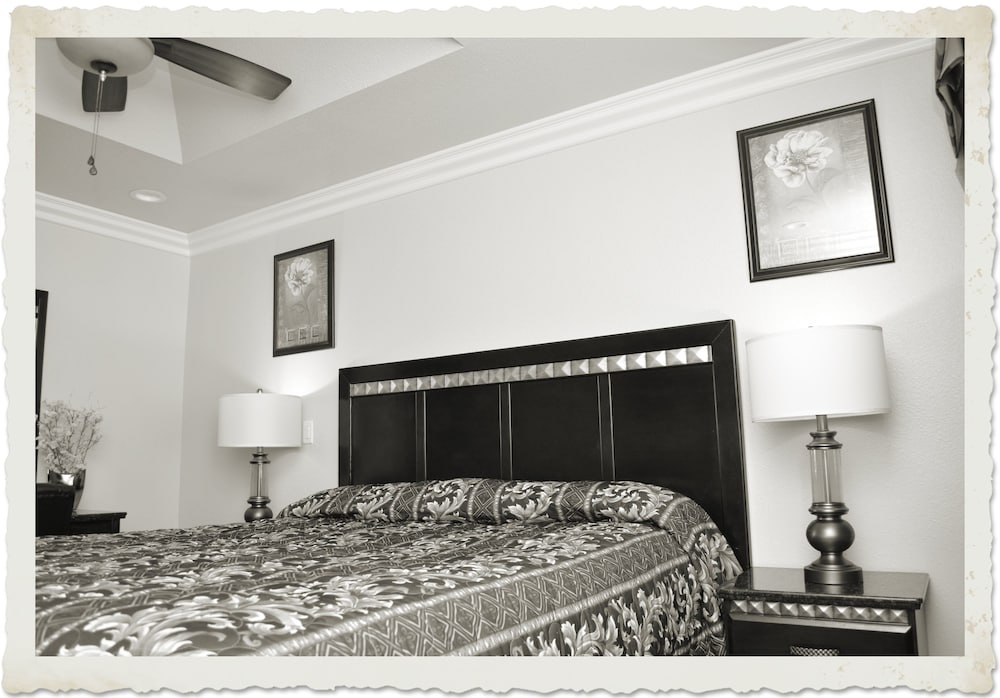 Crystal Lodge Motel 21/47