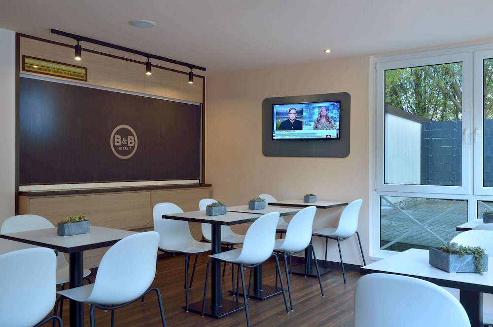 Premiere Classe Dusseldorf Ratingen 44/60