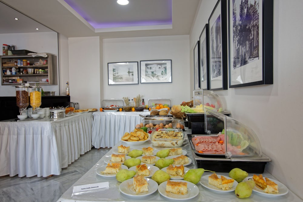 Archipelagos Hotel 25/46