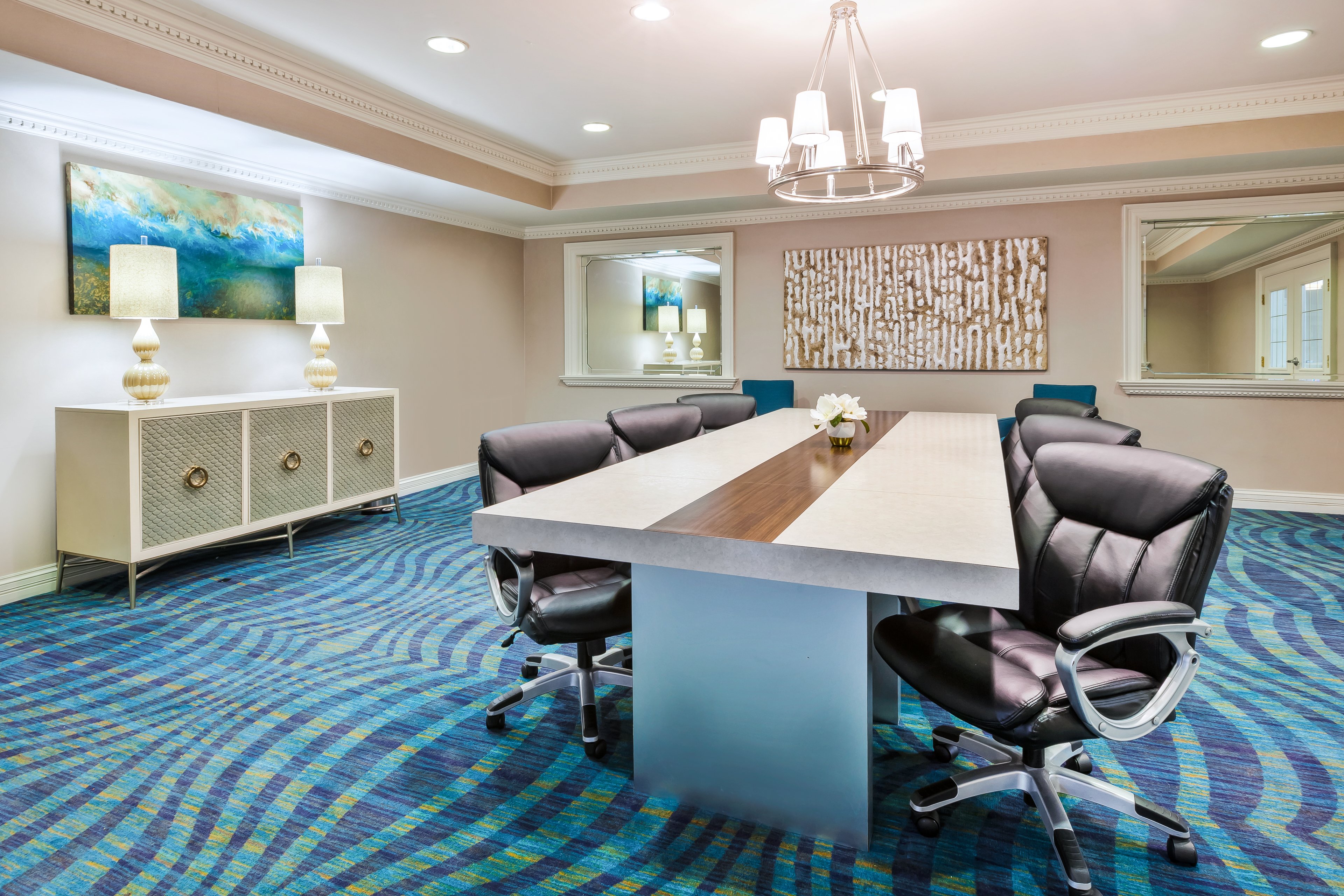 Holiday Inn Express & Suites Carmel North - Westfield 50/52